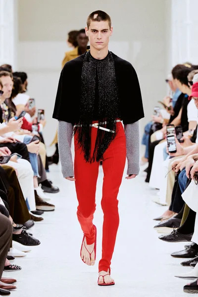 Look 49